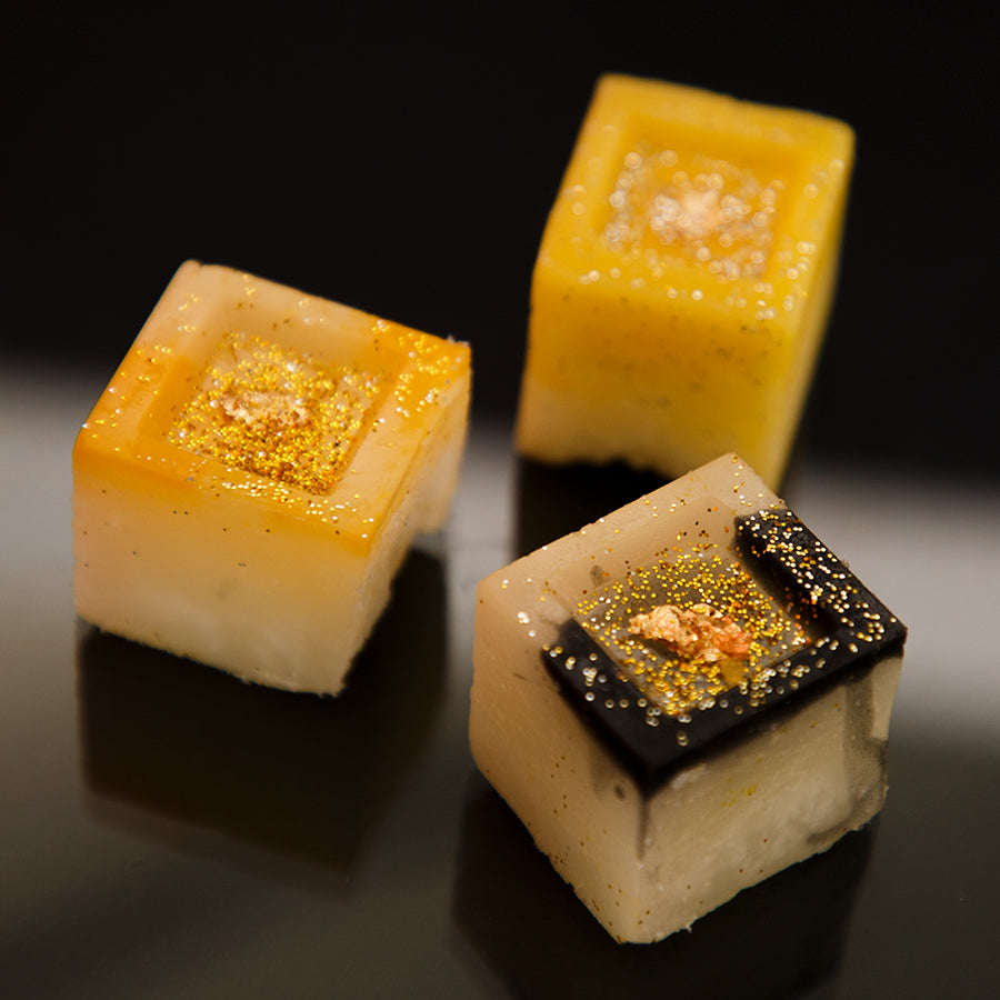 Solid room fragrance with gold leaf