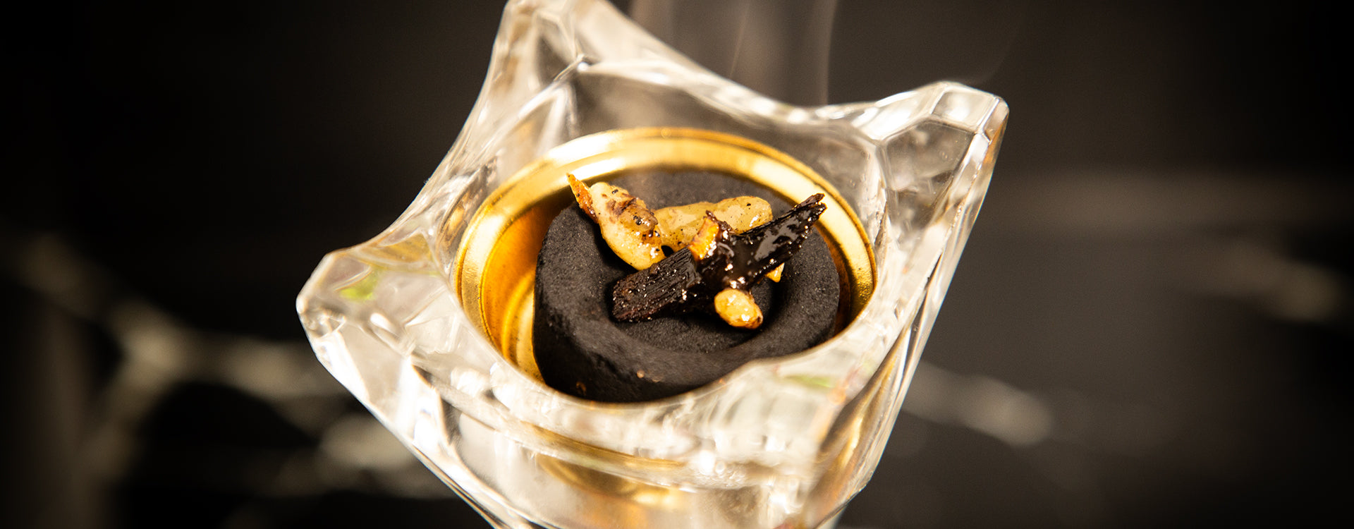 Encens Serghina et Oud : une tradition olfactive du Ramadan au Maroc