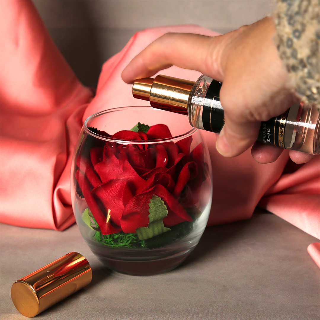 Rose en velours avec Spray Parfumable